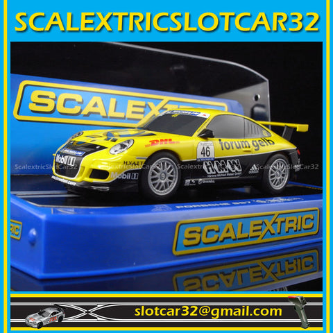 C3079 Scalextric Porsche 997 GT3 RS - DHL Forum Gelb 1/32 Slot Car